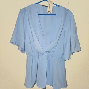 Boohoo. Size 12/L. Light blue.